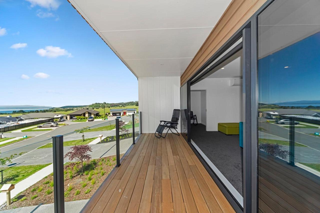 Blue Dun Views - Taupo Apartment Exterior foto